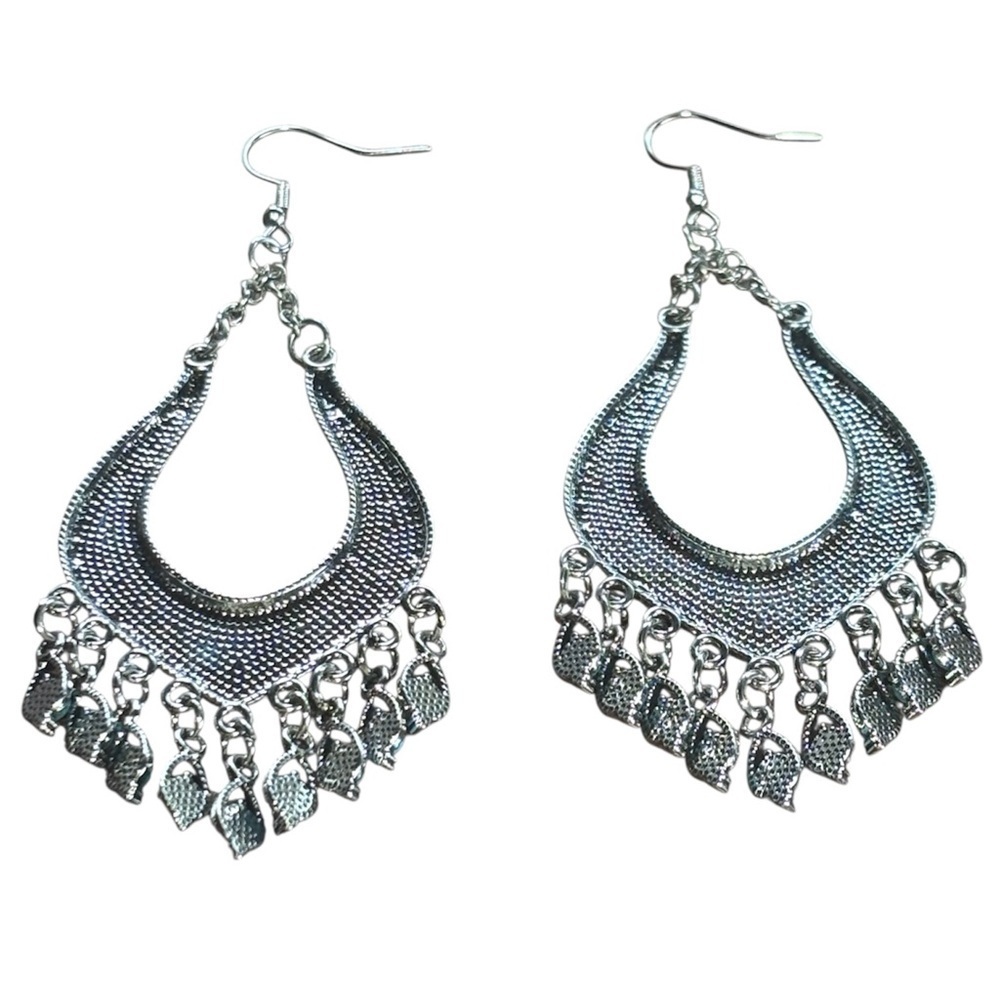 Boho Festival SilverTeardrop Earrings With Turquoise, Teal Tassel Beads - Picture 4 of 4